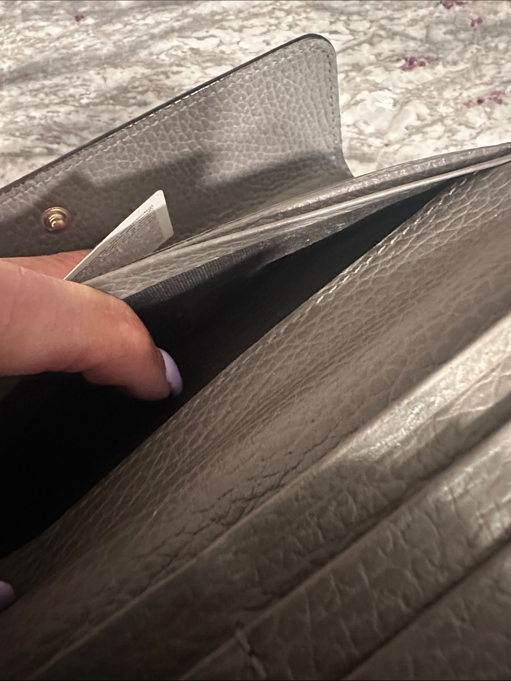 Gucci Gray  Pebbled Leather Wallet with Gold Logo with COA - Picture 9 of 13